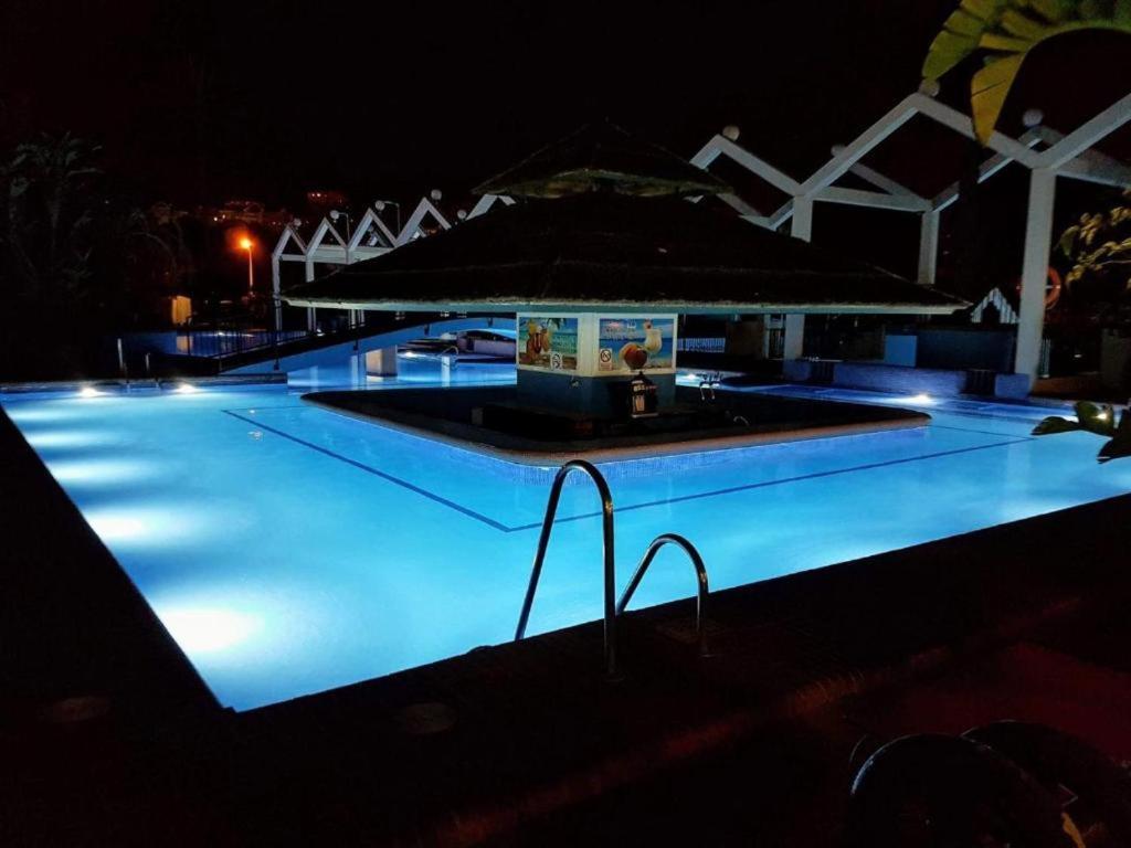 Benalbeach Aniko Benalmádena Exteriör bild