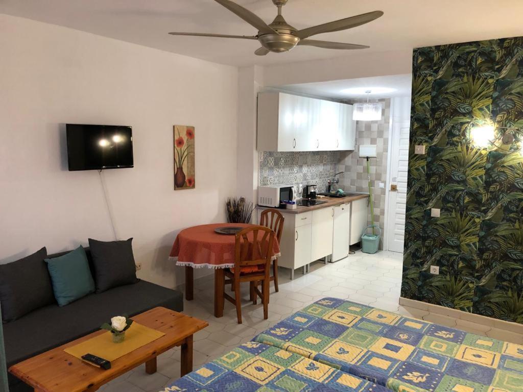 Benalbeach Aniko Benalmádena Exteriör bild